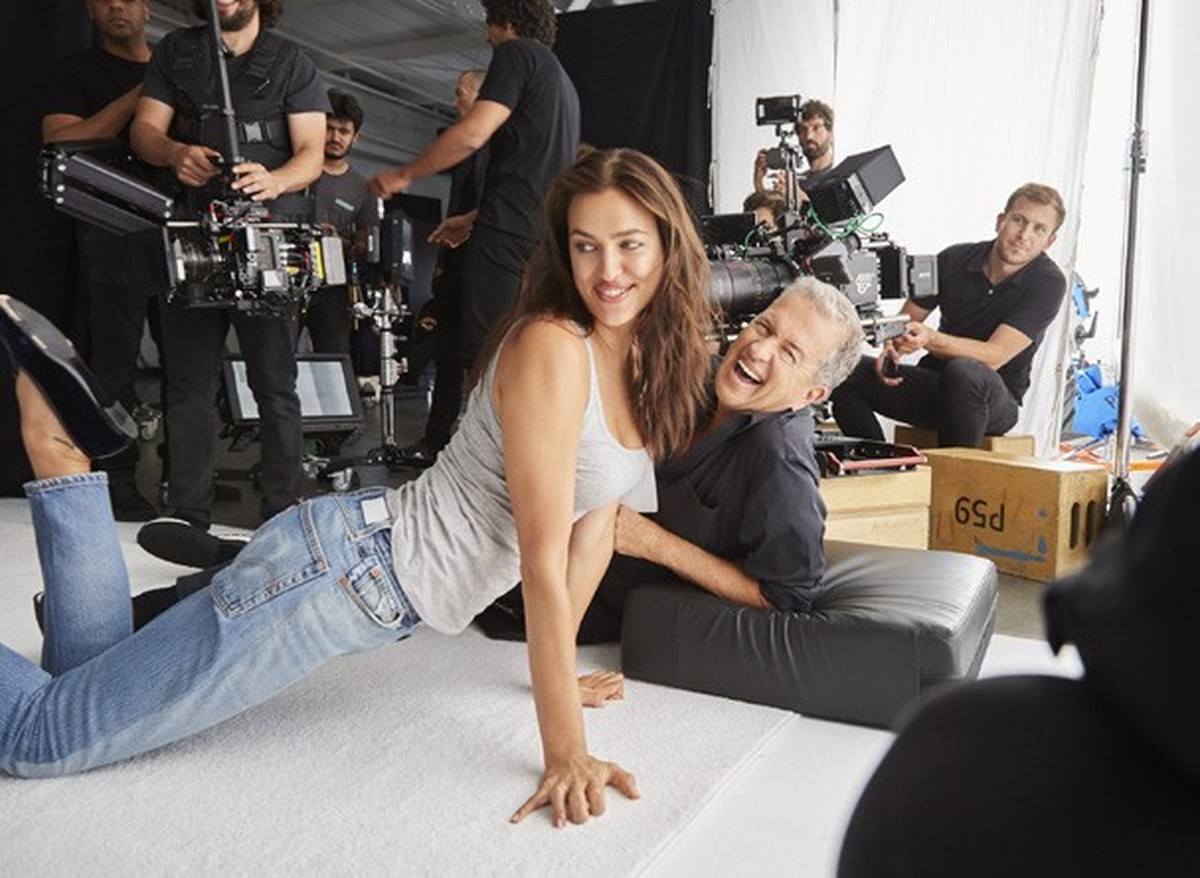 Intimissimi Lan A Campanha De Lingerie Modelos Vestidas