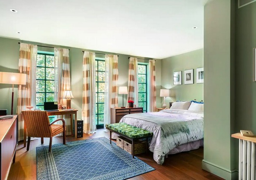 H Spedes Poder O Passar Uma Noite No Apartamento De Carrie Bradshaw De Sex And The City