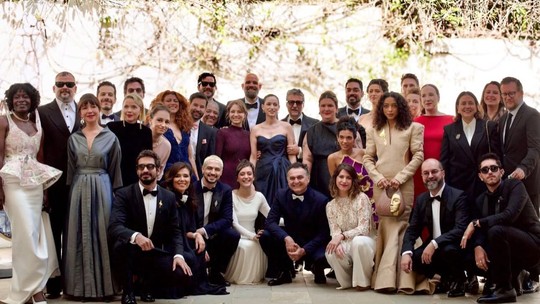 Oscar 2026: elenco de "O Agente Secreto" posa para foto antes da premiação e abre álbum de momentos em LA