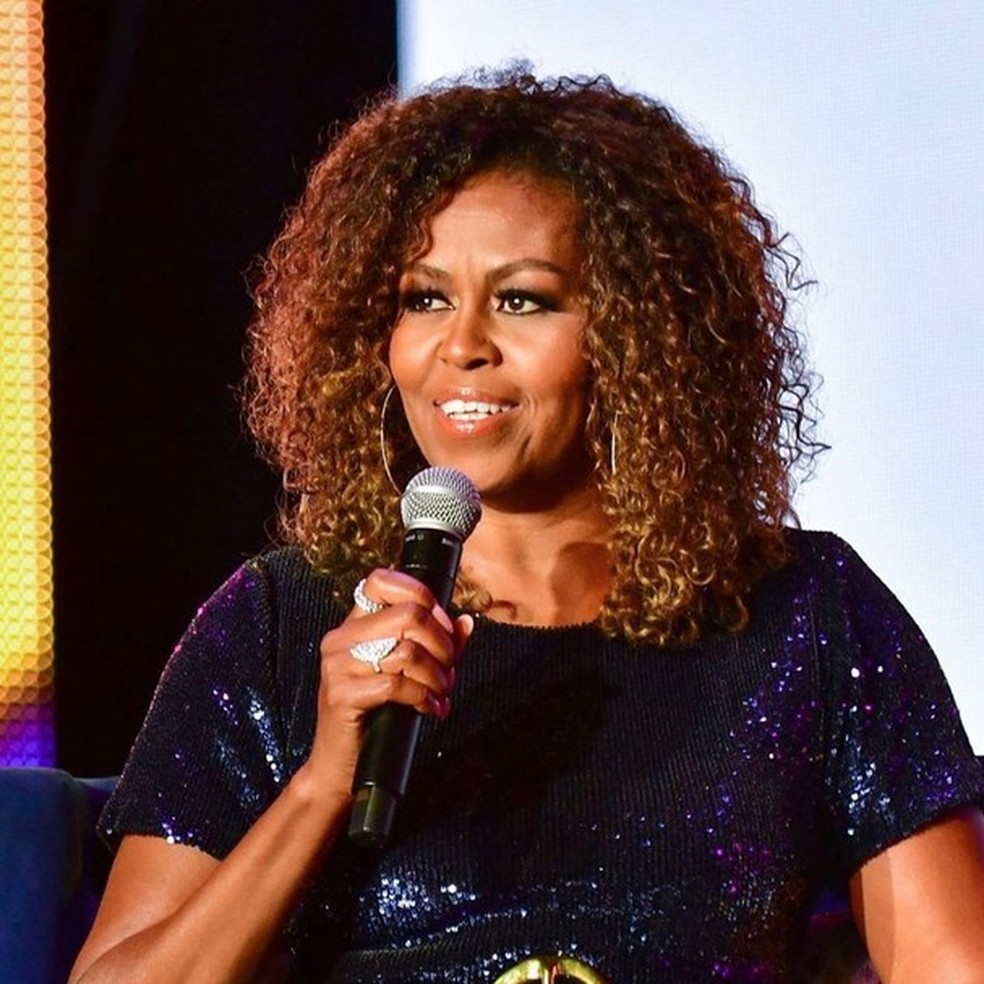 Amamos o novo visual de Michelle Obama (Foto: Reprodução/Instagram) — Foto: Glamour