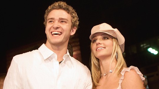 Justin Timberlake está 'desesperado' por uma cópia antecipada do livro de Britney Spears, diz site