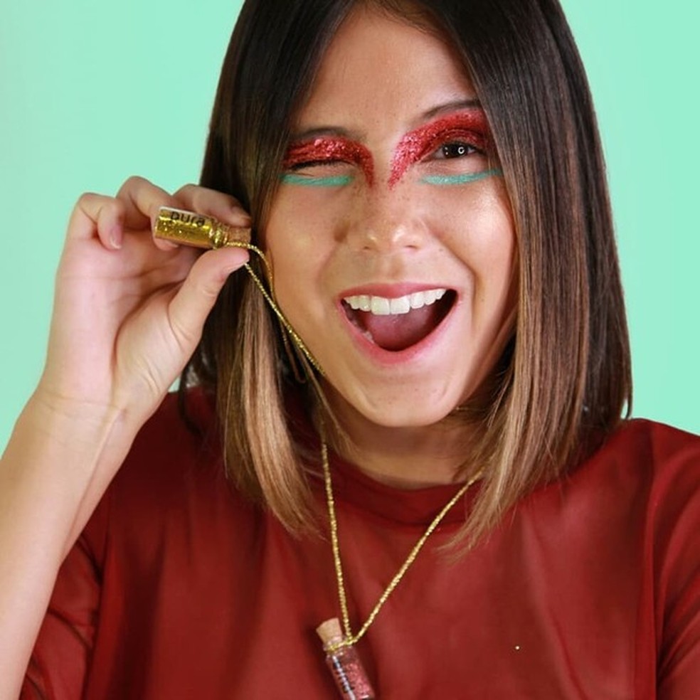 Carnaval: 15 marcas de glitter biodegradável para você brilhar (Foto: Studio Coleti) — Foto: Glamour