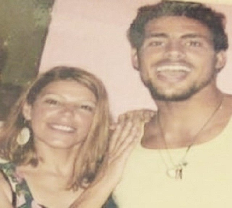 Mãe de Cauã Reymond conta que Mariana Goldfarb 'revirou baú de fotos ...