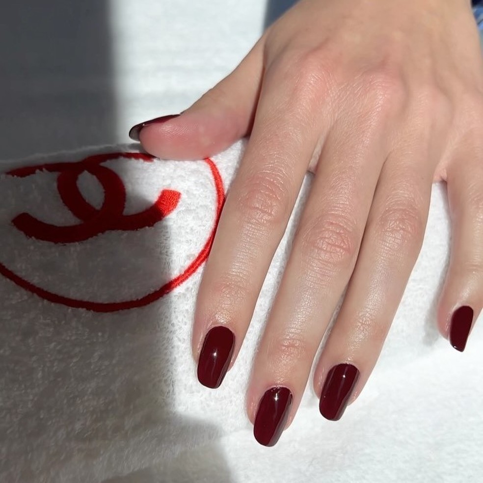 As tendências de unhas que vão bombar em 2024 — Foto: Reprodução/ Instagram