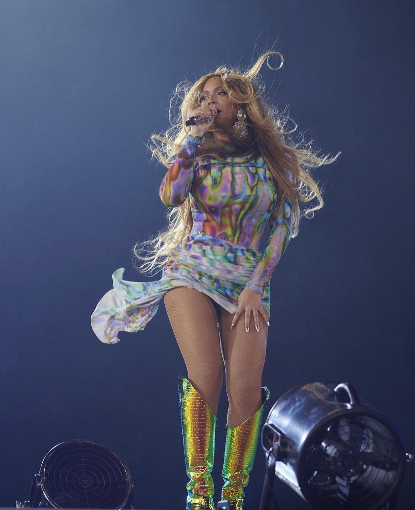 Beyoncé veste David Koma — Foto: Instagram