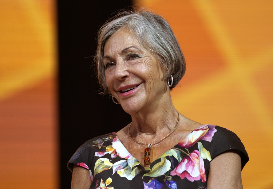 Quem é Alice Walton a centibilionária de 75 anos considerada a mulher