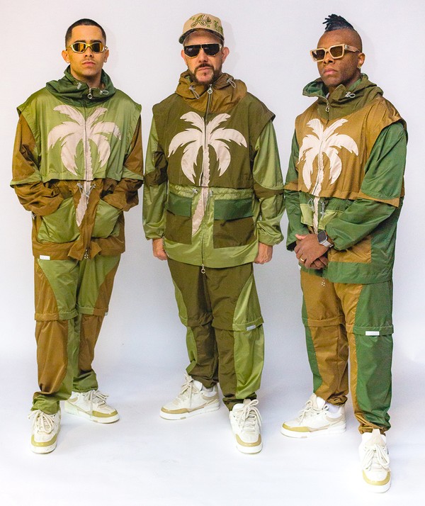The Town: Tropkillaz comemora 10 anos de carreira com look especial ...