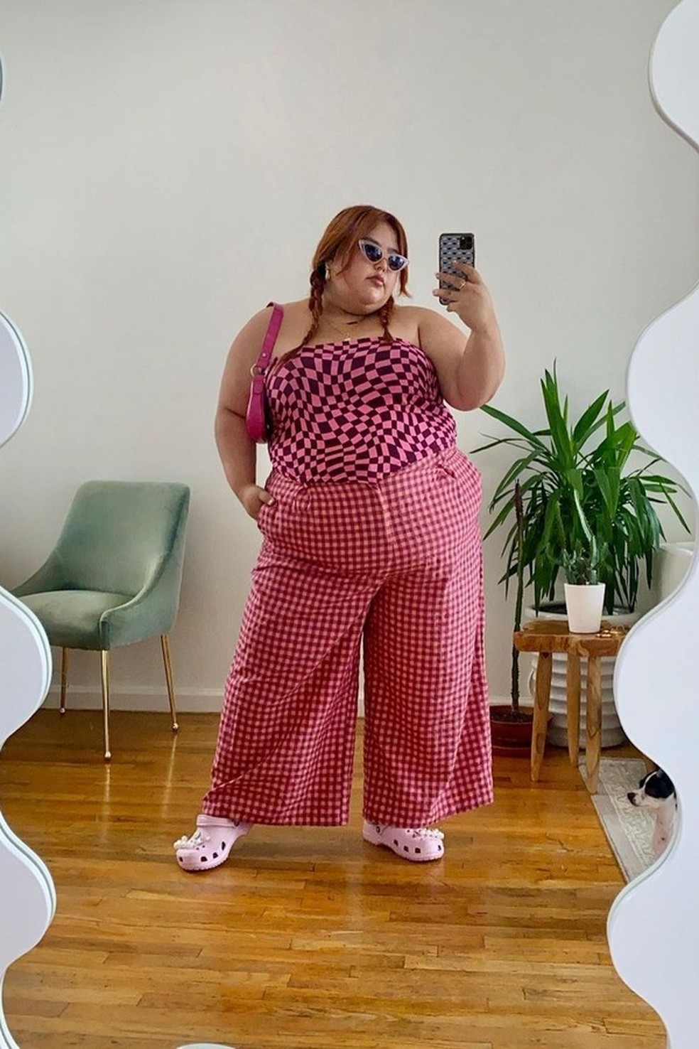 Como usar top sem alça (Foto: @thisisjessicatorres) — Foto: Glamour