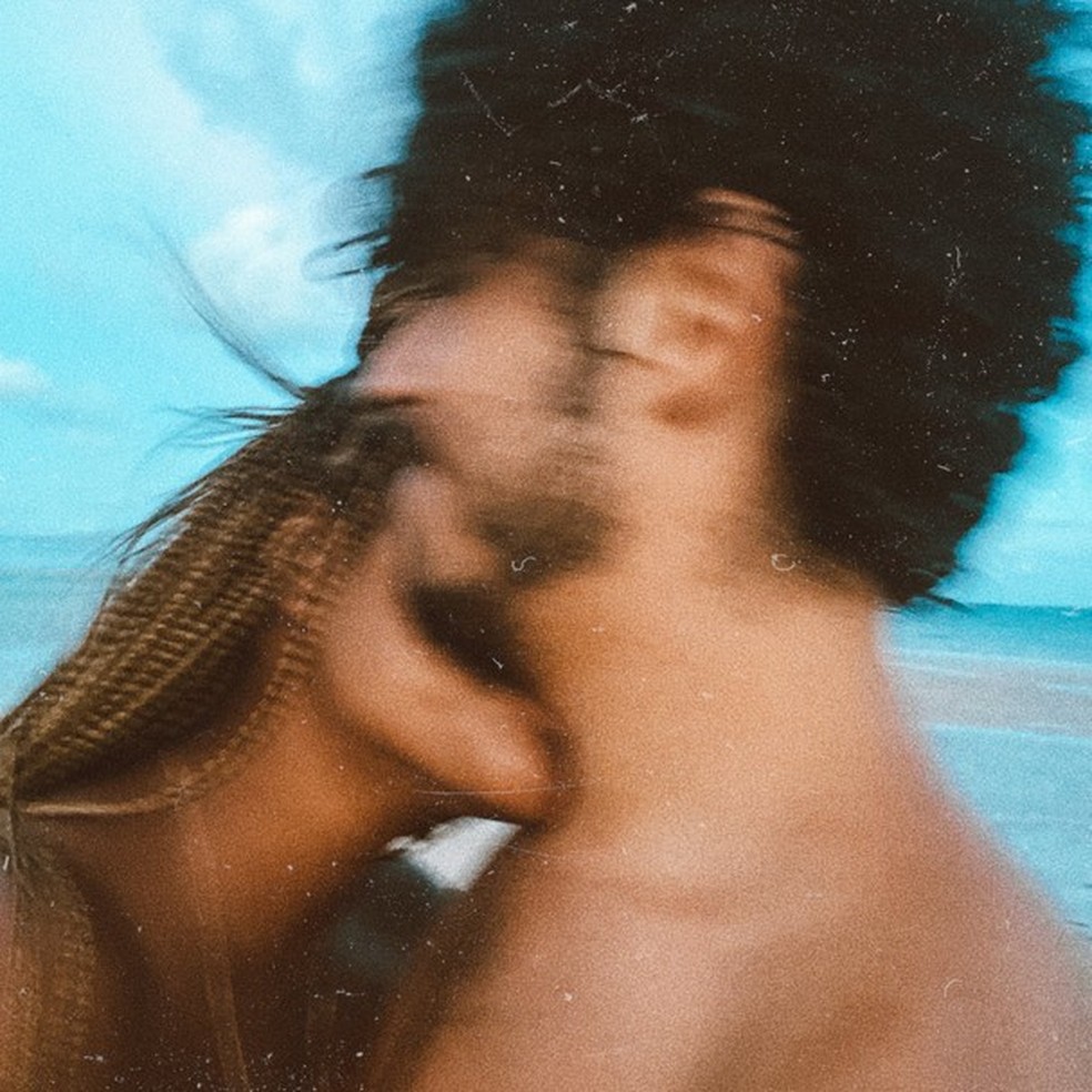 Lari Cunegundes reflete sobre o amor em 2021 (Foto: Arquivo Pessoal) — Foto: Glamour
