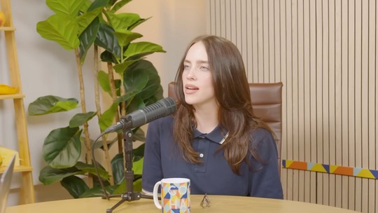 Billie Eilish desabafa sobre procedimentos estéticos e desejo de ter filhos: 'Estou muito animada para envelhecer'