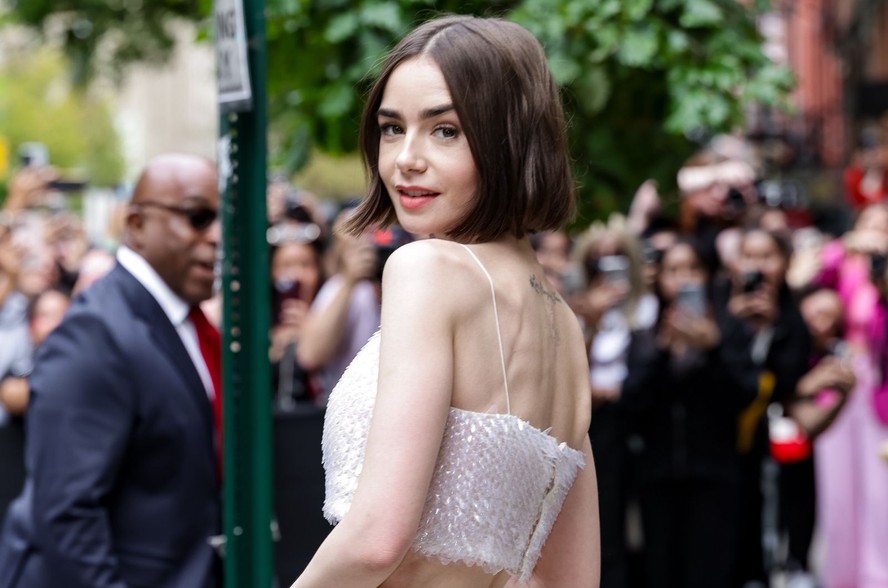Lily Collins