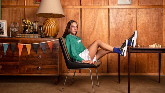 Letícia Oro: "fui chamada para fazer testes para ser modelo, mas meus pais diziam que eu era muito jovem"