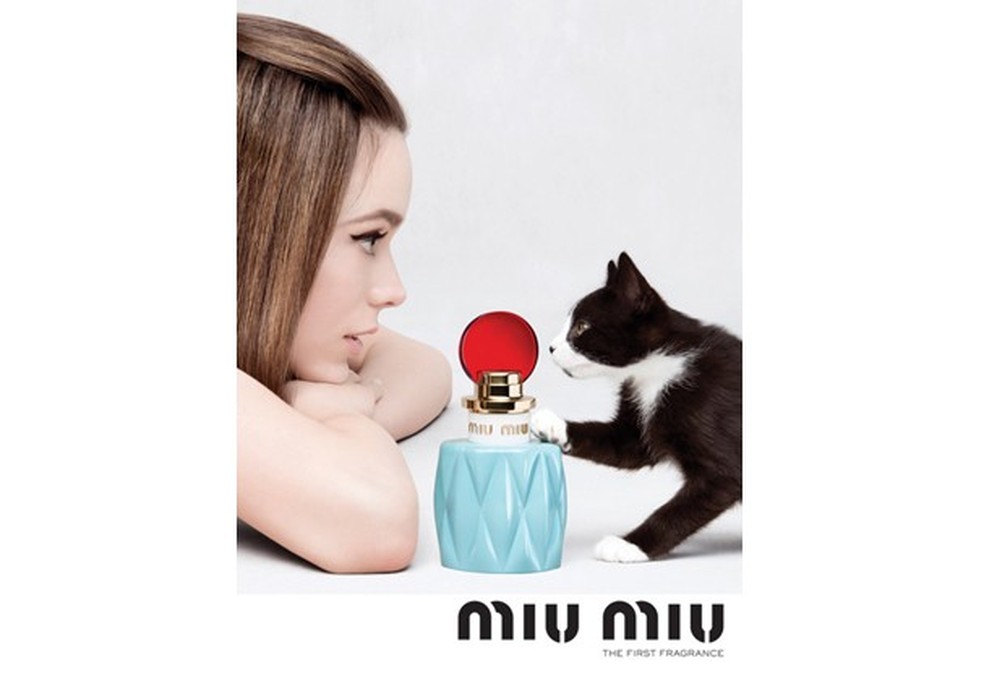 Campanha da primeira fragrância Miu Miu (Foto: Divulgação) — Foto: Glamour