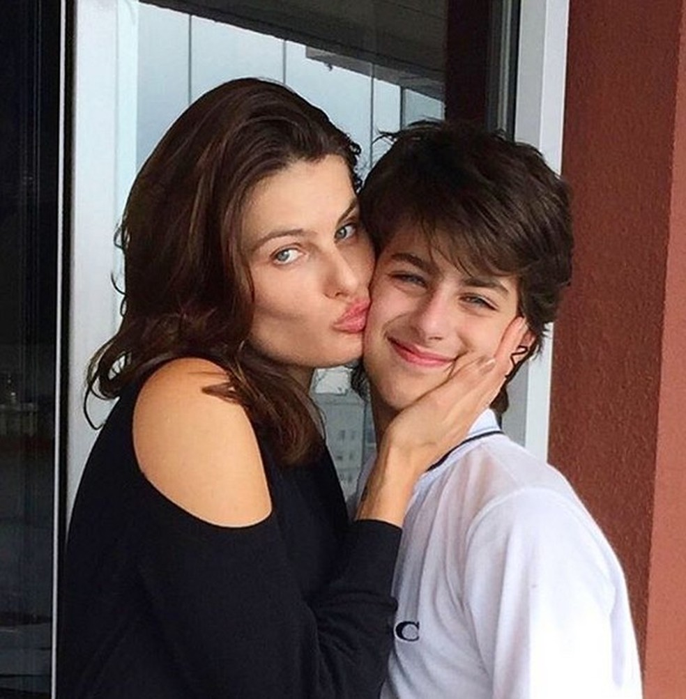 Isabeli Fontana com filho (Foto: Instagram/Reprodução) — Foto: Glamour