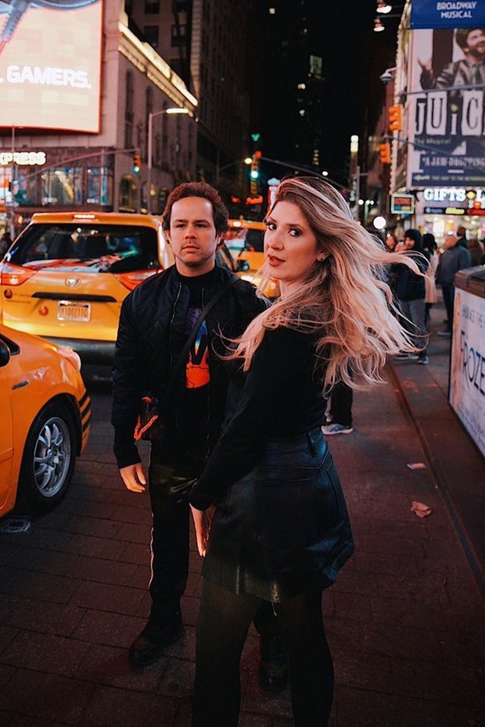 Dani Calabresa posa bem linda em Nova York: 'Na minha cabeça tava ...