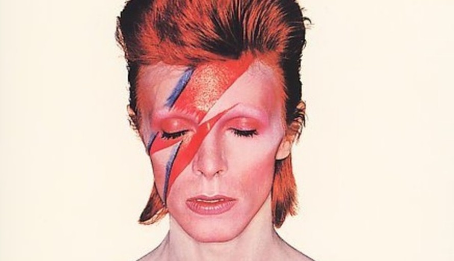 Imagem de conteúdo da notícia "Álbum com faixas raras de David Bowie será lançado em 2024" #1