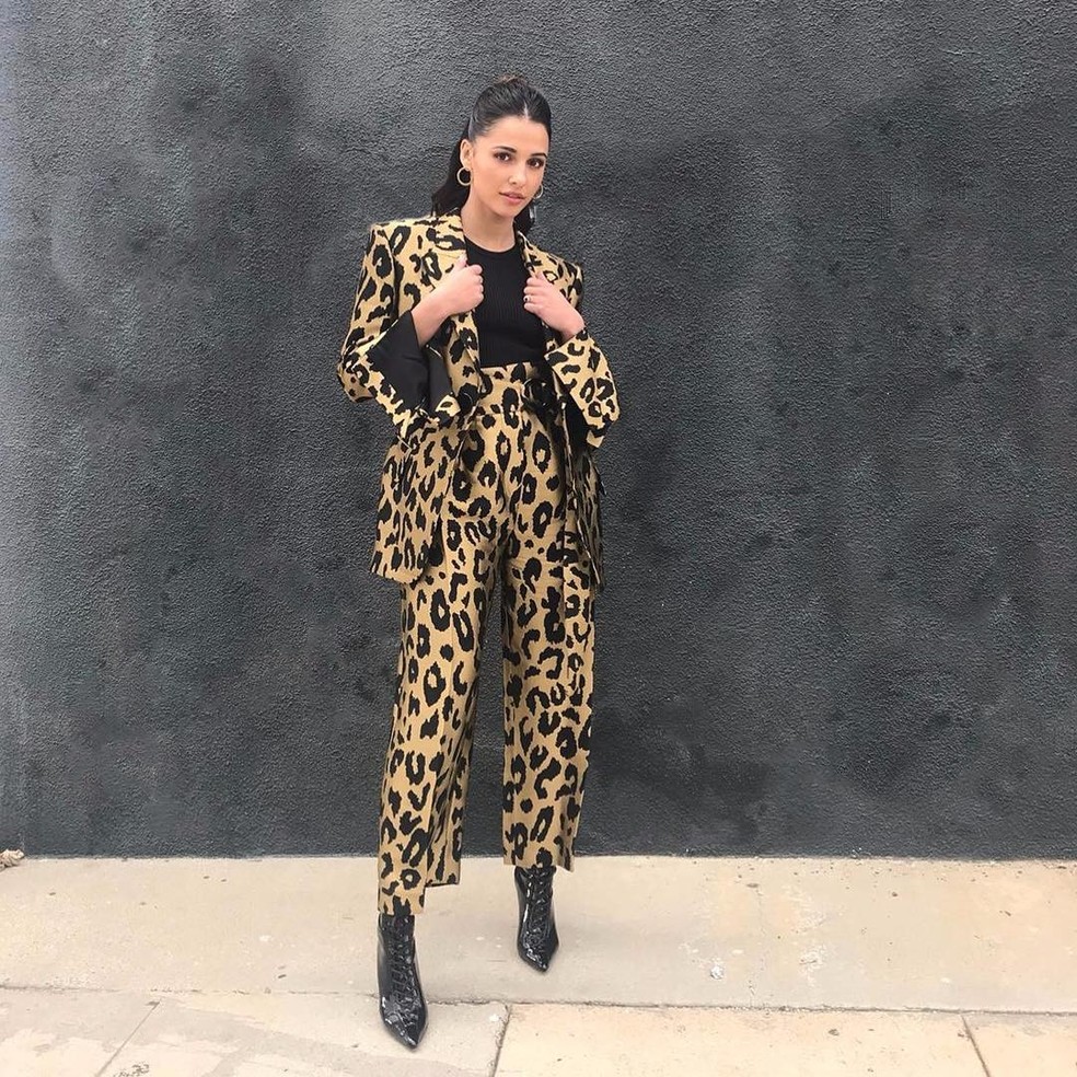 Naomi Scott (Foto: Reprodução Instagram) — Foto: Glamour