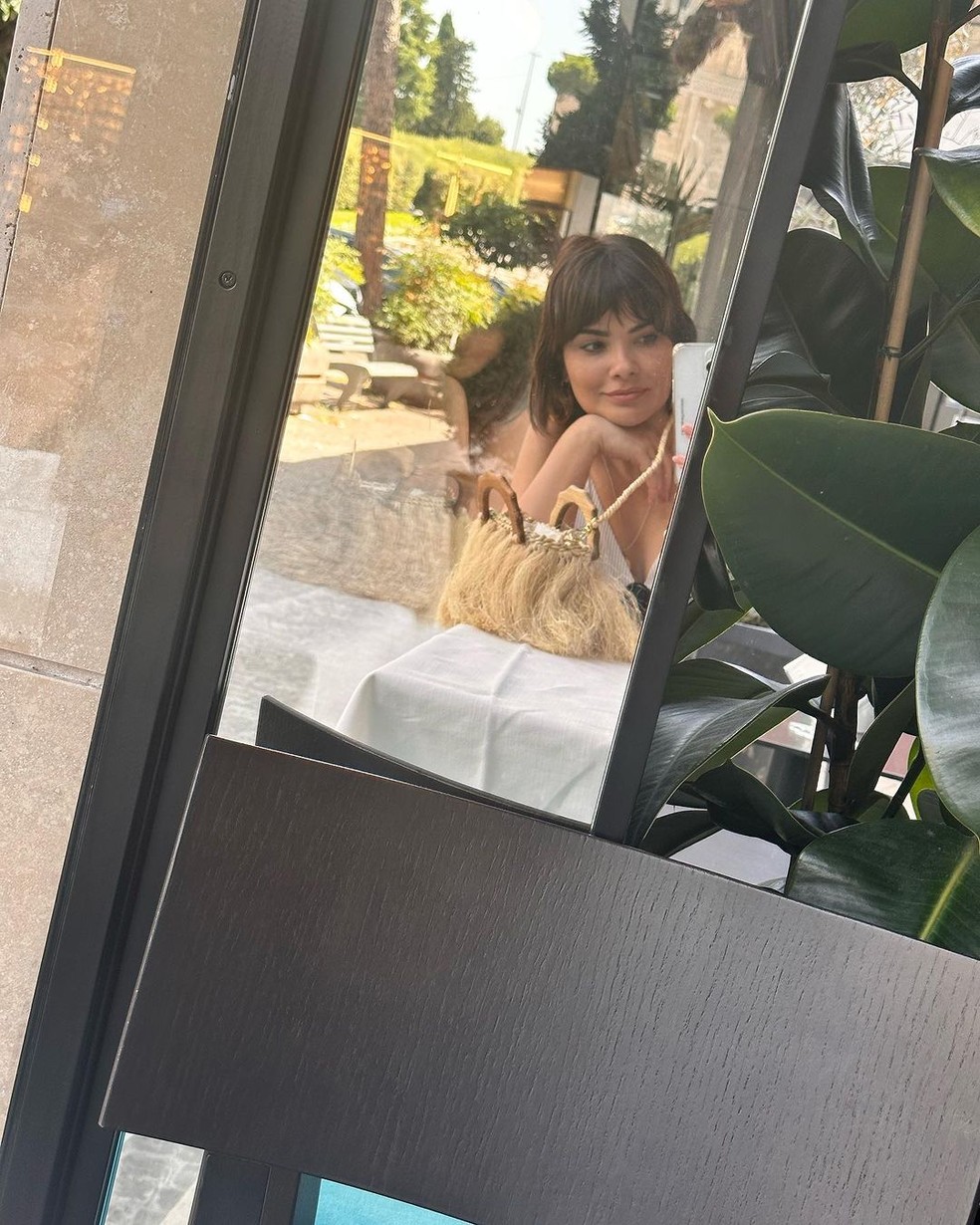 Vanessa Giácomo aproveita férias com a filha na Itália — Foto: glamour