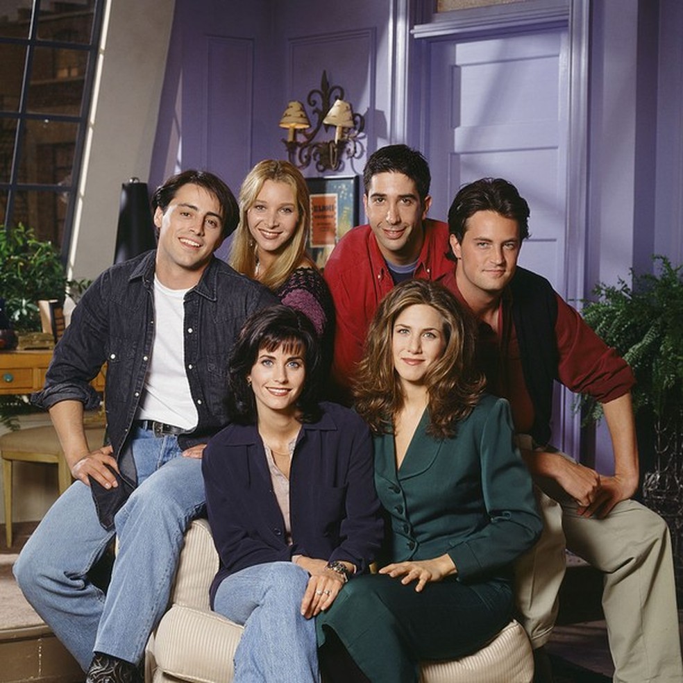 Jennifer Aniston usa até hoje look 'roubado' de personagem de Friends ...