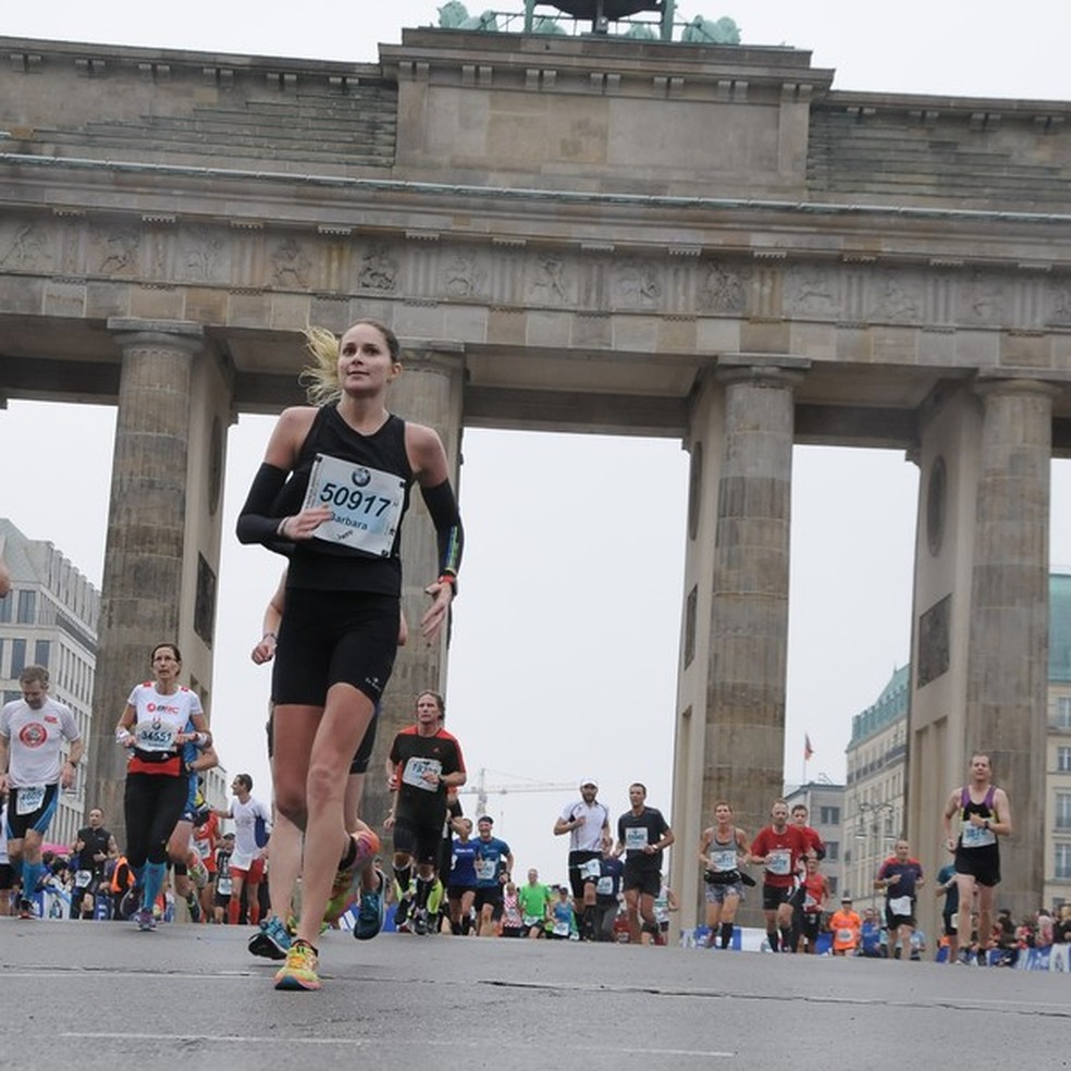 Babi Beluco na Maratona de Berlim (Foto: Divulgação) — Foto: Glamour
