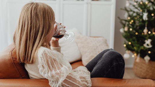 Seria a solitude a próxima tendência de bem-estar? Conheça o "namoro solo"