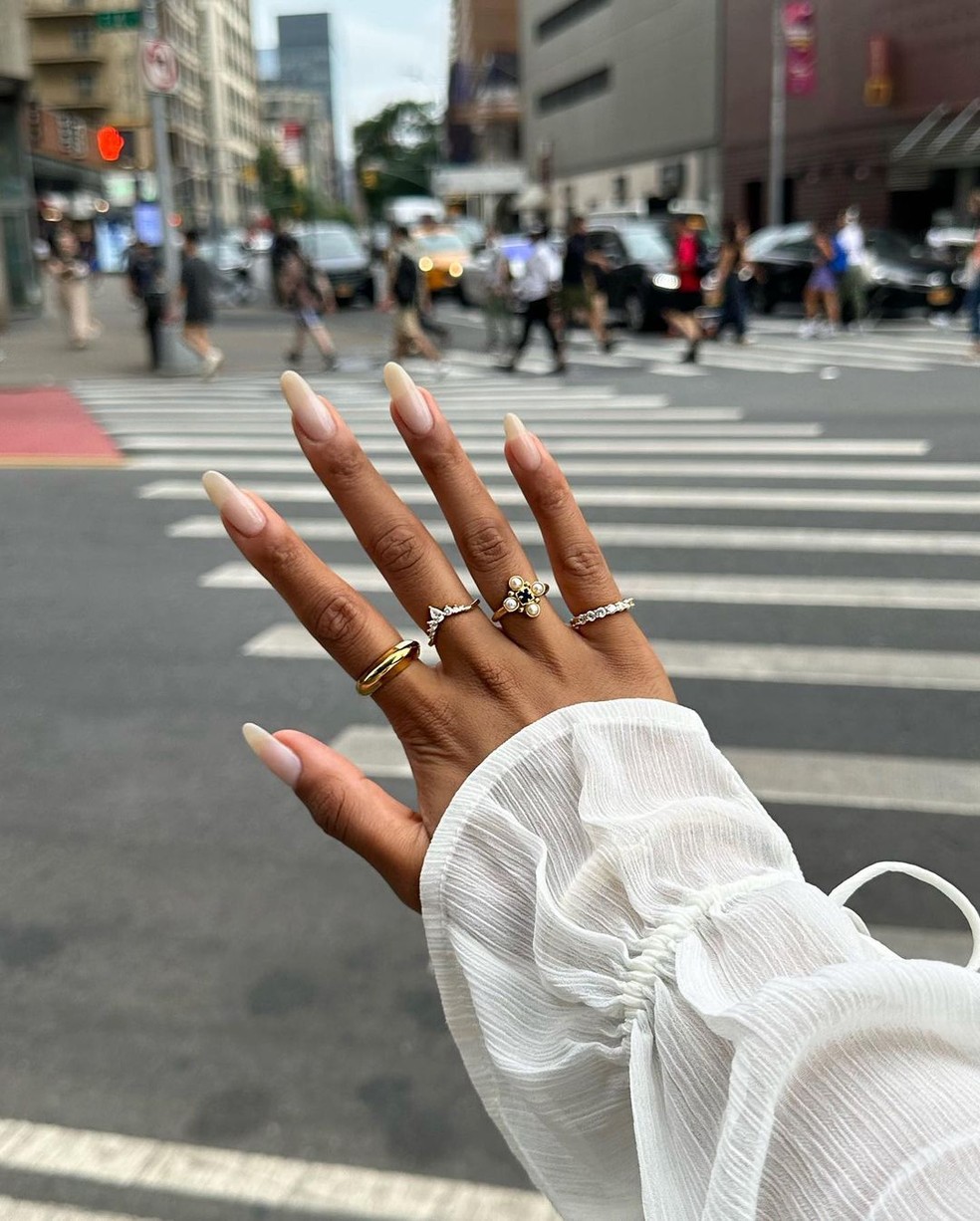 As tendências de unhas que vão bombar em 2024 — Foto: Reprodução/ Instagram