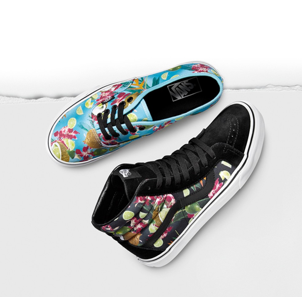 Tenis vans com flor do lado clearance