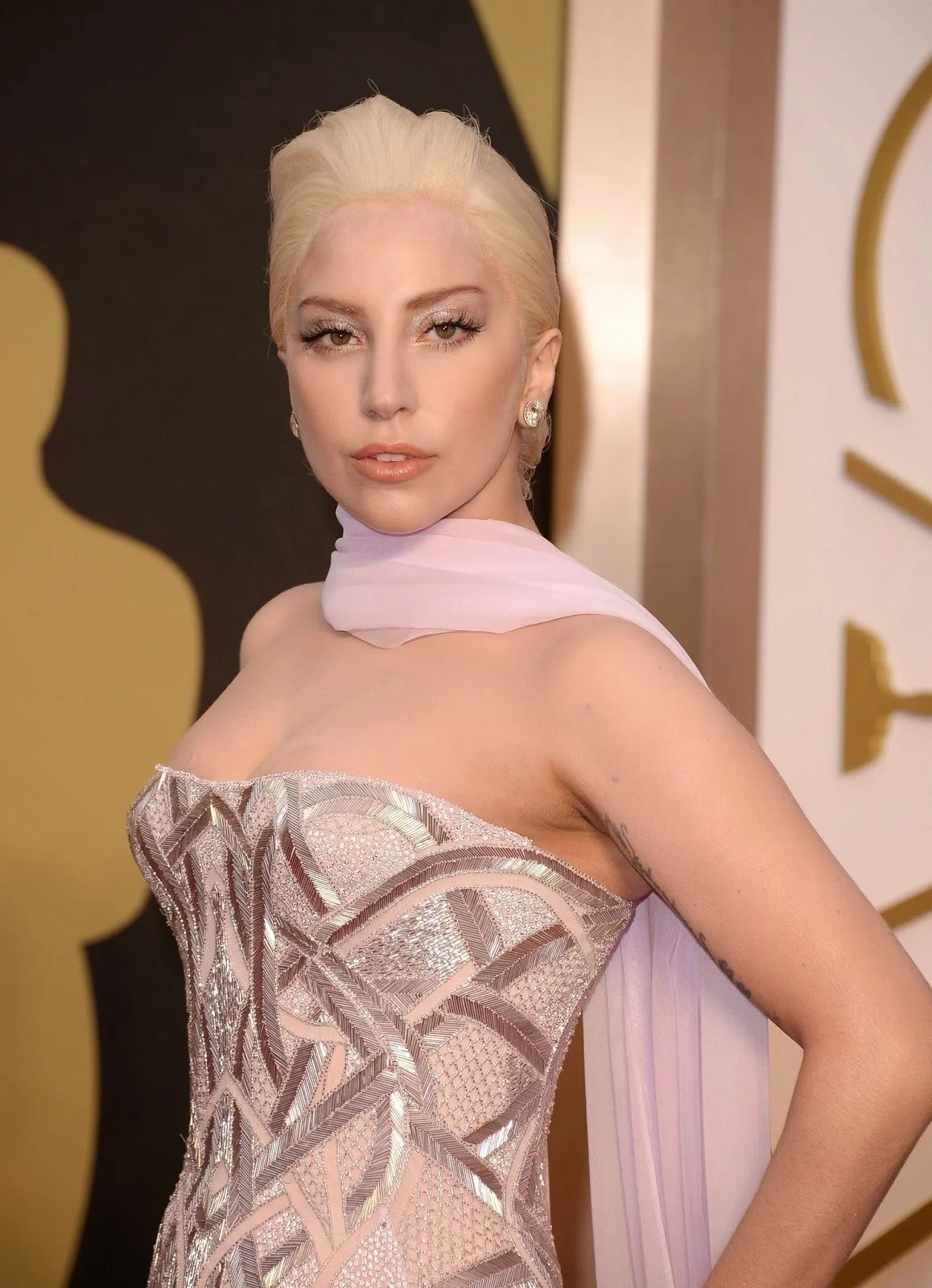 Lady Gaga no Oscar em 2014 — Foto: Getty Images
