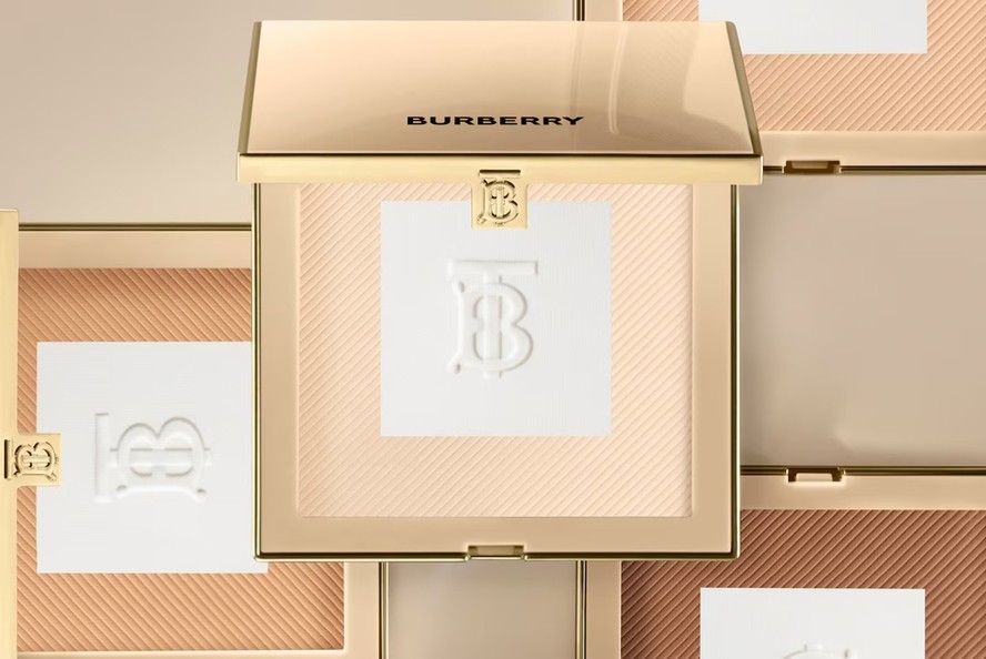 Burberry beleza deals na web