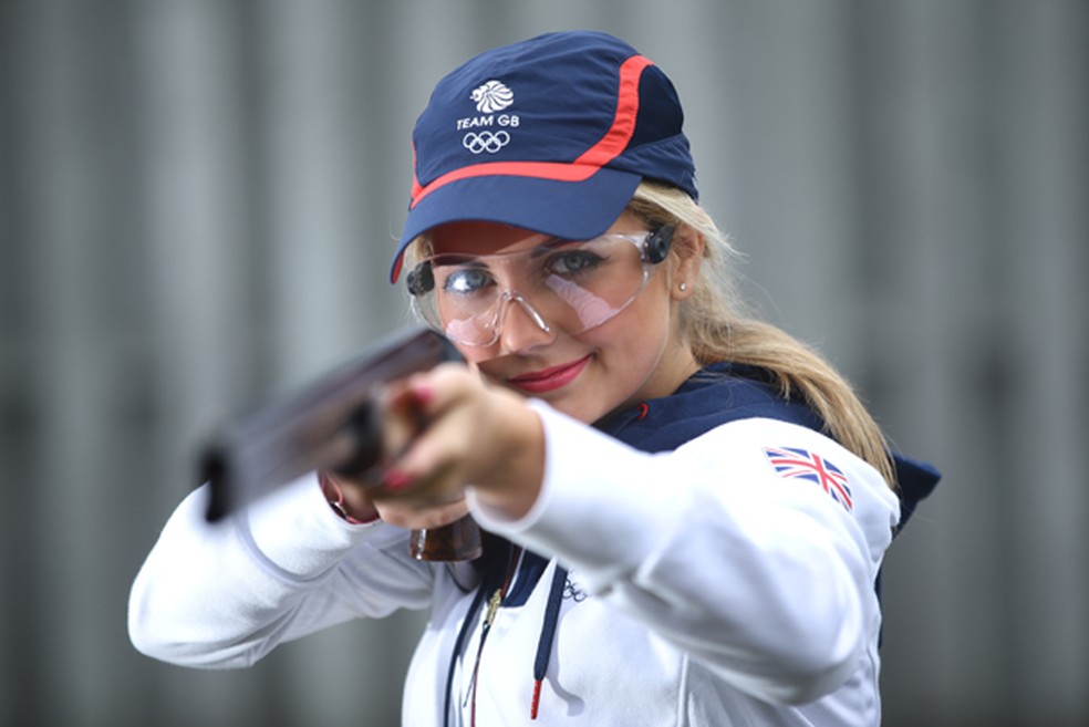 Amber Hill, da equipe de Tiro Esportivo Skeet da Grã Bretanha (Foto: Richard Heathcote / Getty Images ) — Foto: Glamour