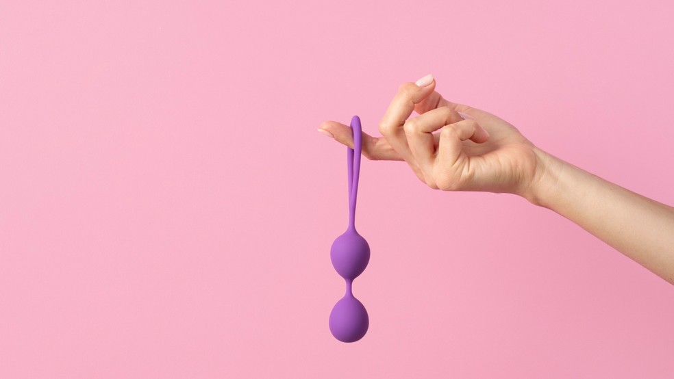 Bolas de Ben Wa, cones vaginais e vibradores são ótimos aliados para a prática do pompoarismo — Foto: Freepik