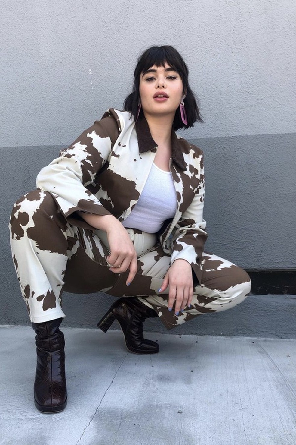 Looks com estampa de zebra e vaquinha são tendência nas redes sociais (Foto: @barbieferreira) — Foto: Glamour