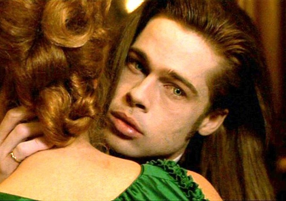 Brad em "Entrevista com o Vampiro", 1994 (Foto: Reprodução) — Foto: Glamour
