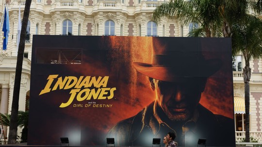 Festival de Cannes 2023: Fãs de Indiana Jones se reúnem para tentar assistir quinto e último filme da saga com Harrison Ford