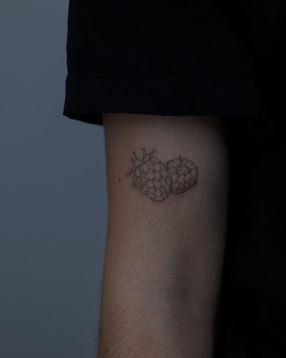 Aqui estão as tendências de tatuagem que dominarão 2025 — Foto: Instagram/@savingbambi
