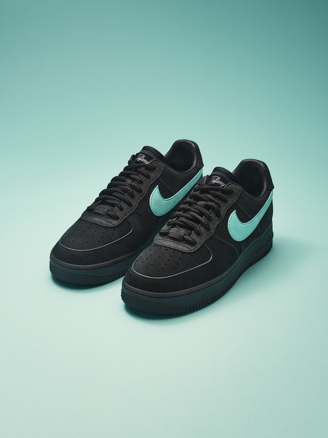 Tênis assinado pela Tiffany & Co. e Nike viraliza na internet; saiba ...