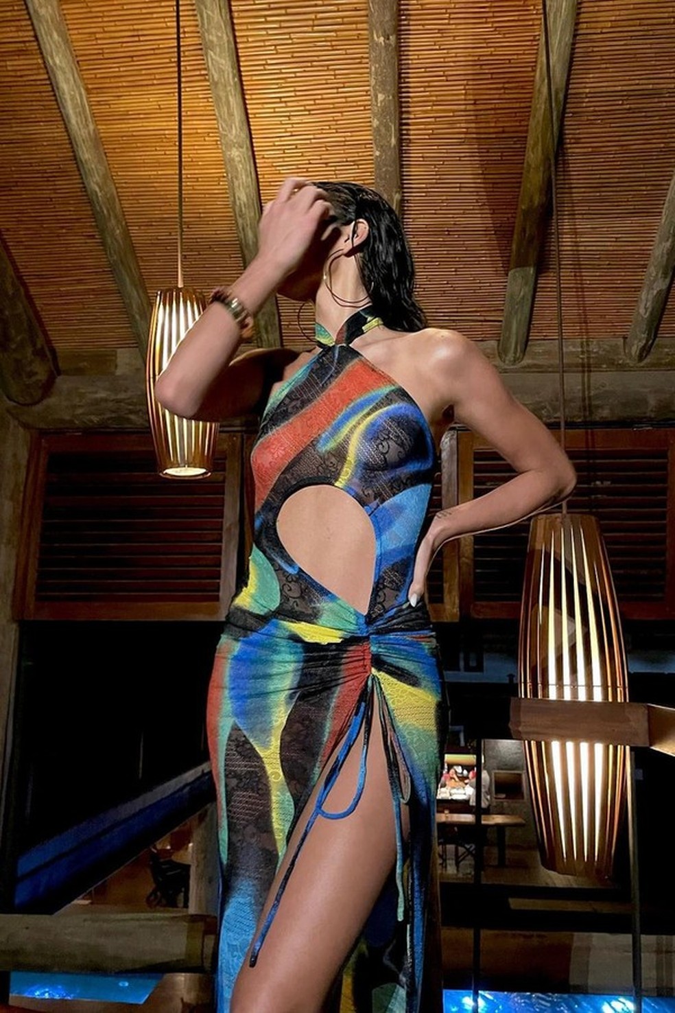 Bruna Marquezine usando o efeito drapeado que é tendência (Foto: @brunamarquezine) — Foto: Glamour
