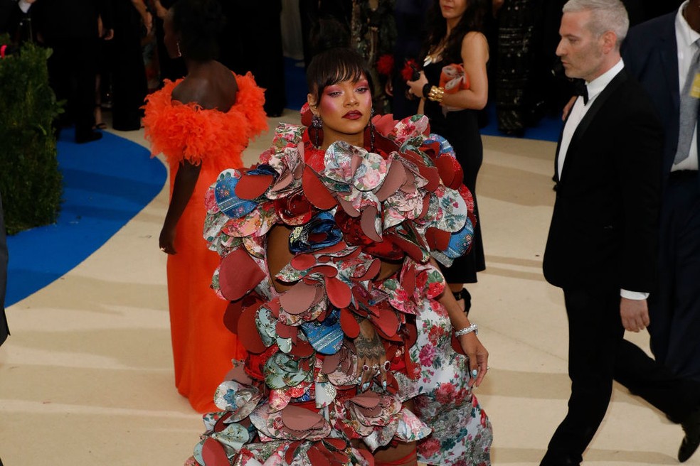 Rihanna no baile do MET, em 2017 — Foto: Getty Images