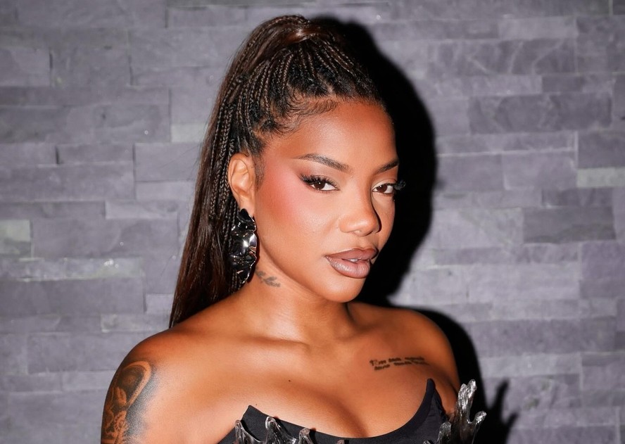 Um zoom da beleza de Ludmilla para o after do Grammy 2025