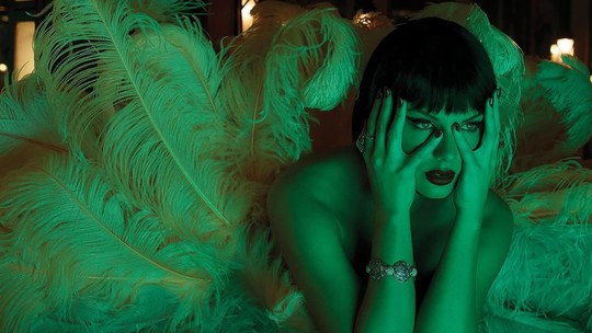 Taylor Swift: raio-x dos looks de beleza das capas de seu novo álbum