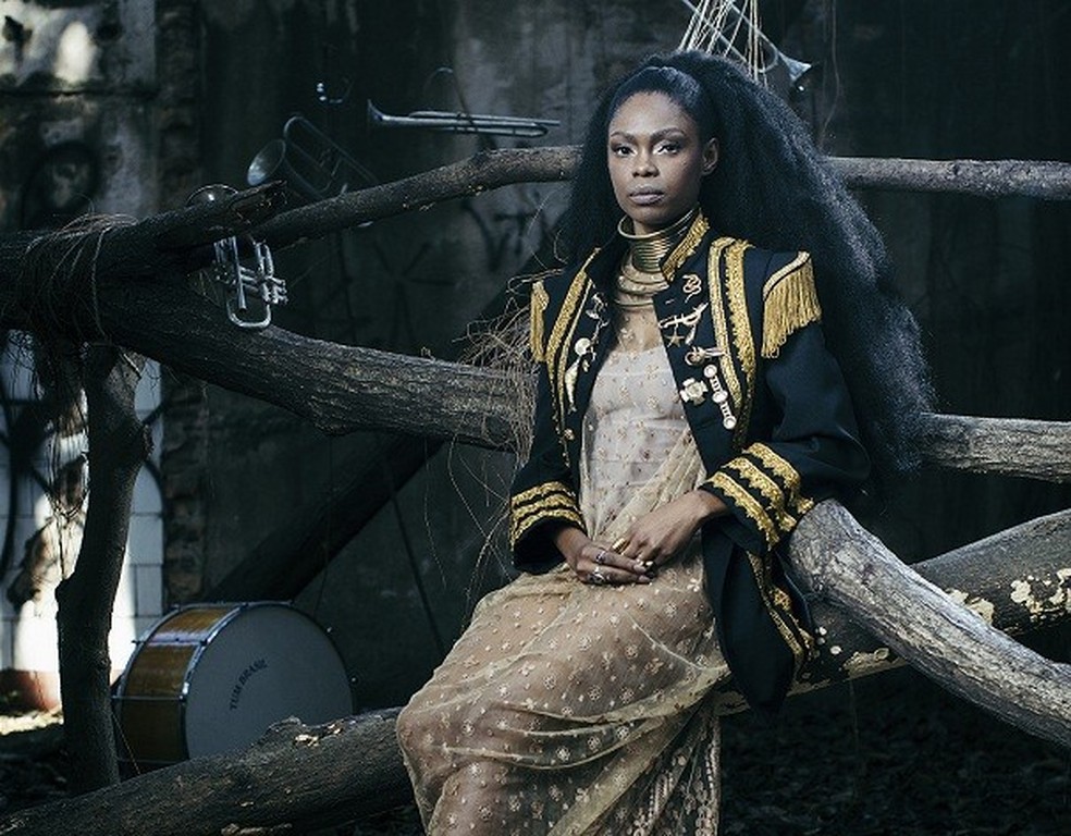 Cantora Xênia França (Foto: Tomas Arthuzzi) — Foto: Glamour