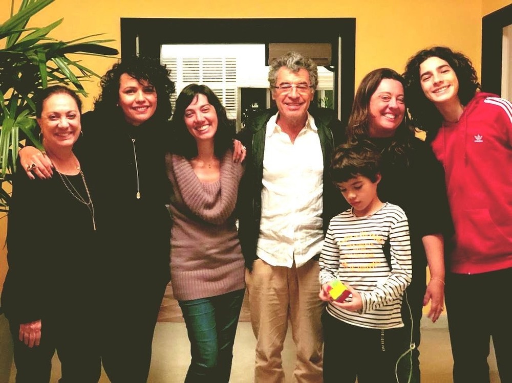 Maria Ribeiro desobedece filho e posta flashback em seu aniversário