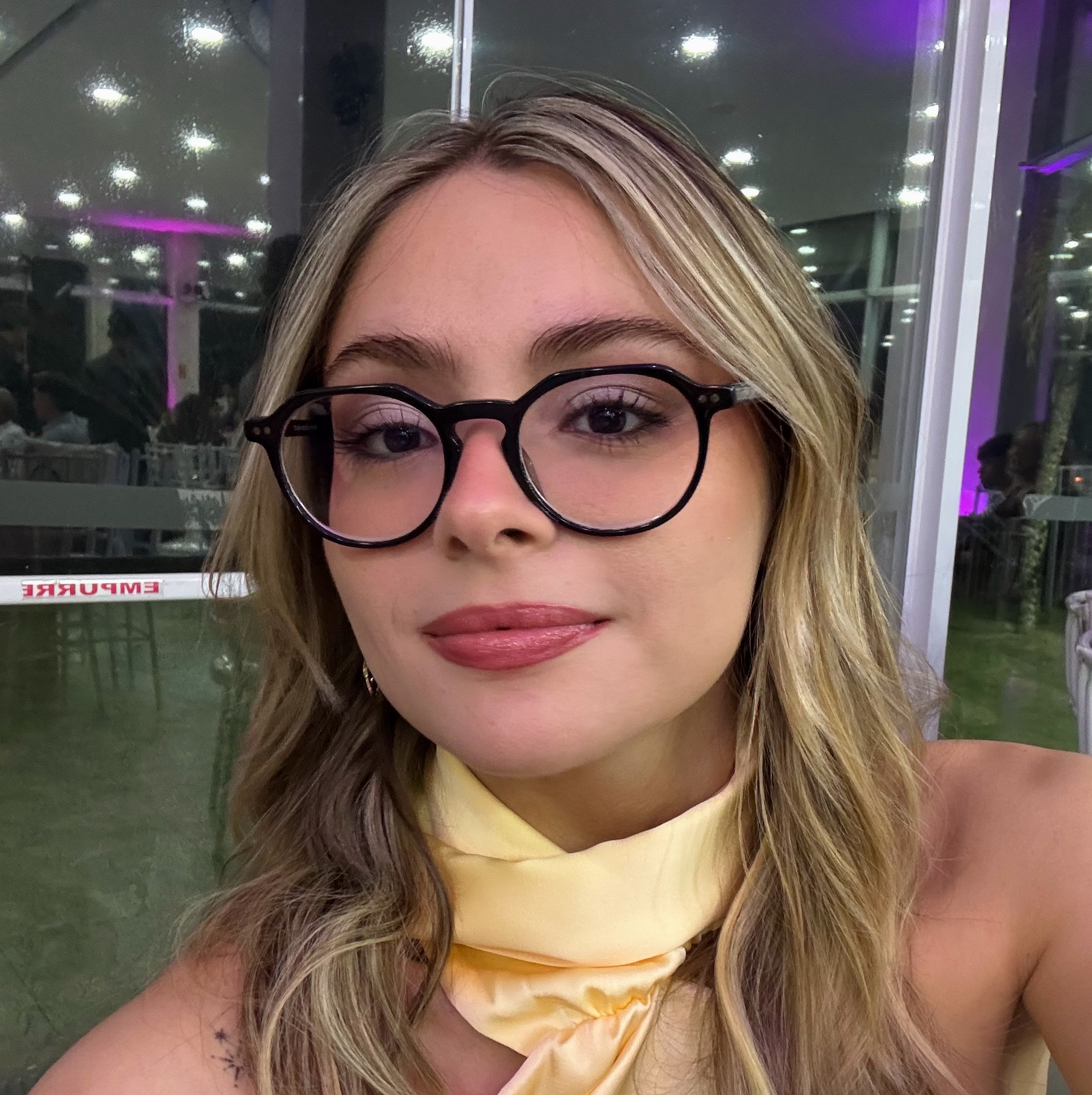 Maria Mesquita, epórter digital da Glamour