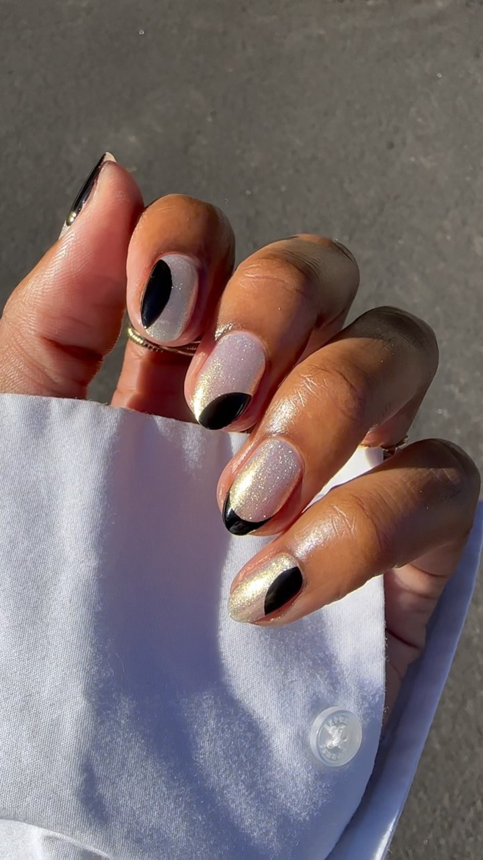 Unhas para o Ano Novo — Foto: Reprodução/ Instagram @lolo.nailedit