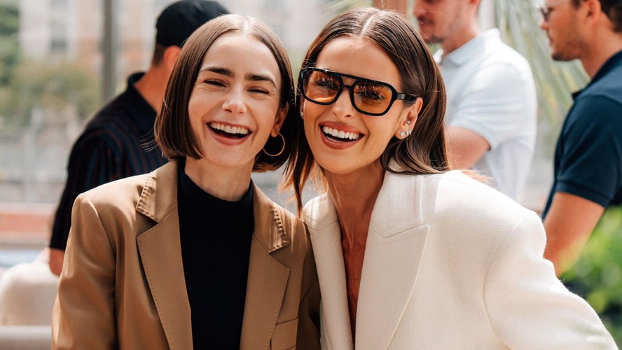 Izabel Goulart e Lily Collins roubam a cena durante final de torneio de ...