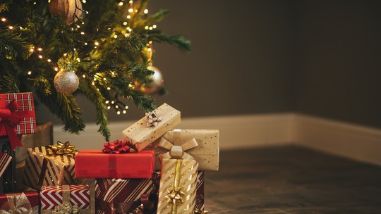 Por que colocar louro debaixo da árvore de Natal traz sorte?