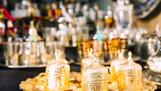 6 perfumes árabes que valem cada centavo do seu investimento