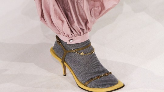 6 jeitos de atualizar os sapatos no look de outono