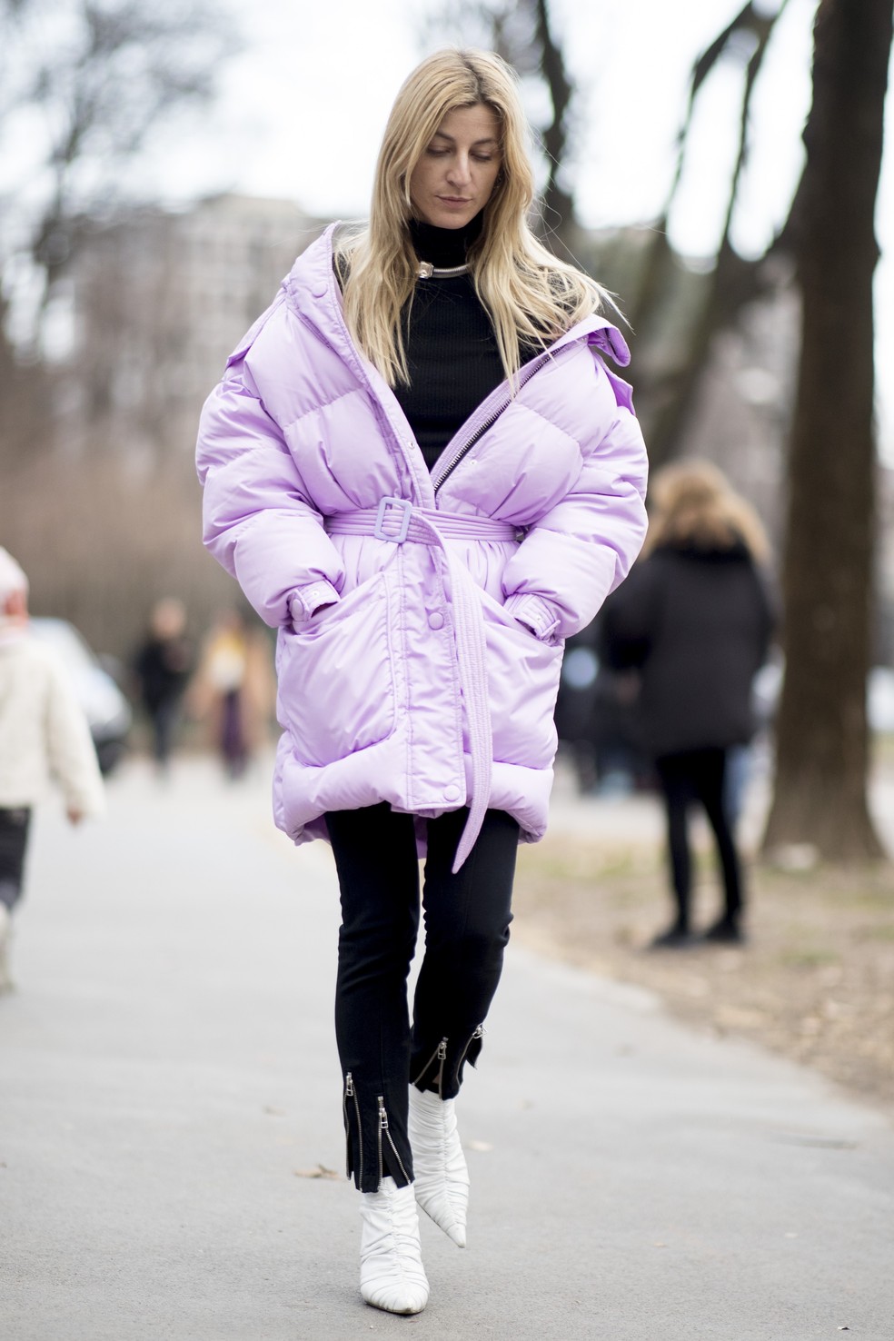 Turtleneck street style (Foto: Imaxtree) — Foto: Glamour