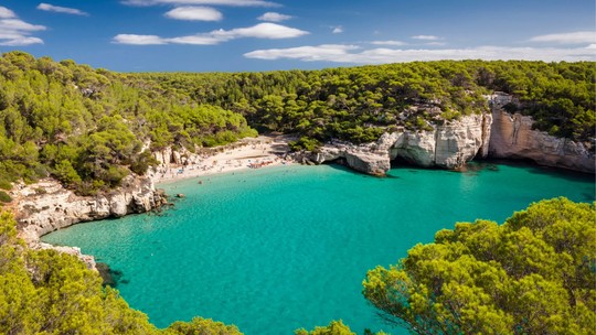 O que ninguém te conta sobre Menorca (e por que você vai se apaixonar) O que ninguém te conta sobre Menorca (e por que você vai se apaixonar)